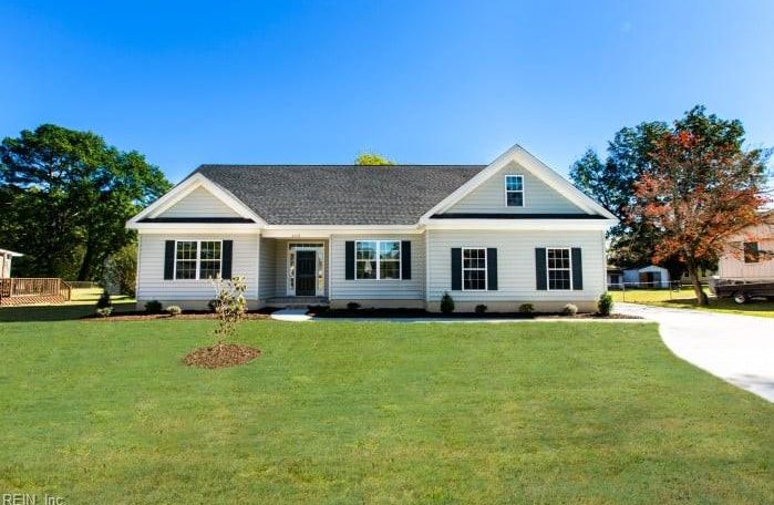2213 Hampton Roads Parkway, Chesapeake, VA 23321